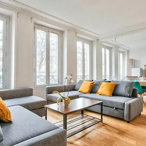 Quartier Le Marais 2 Free Netflix Paris