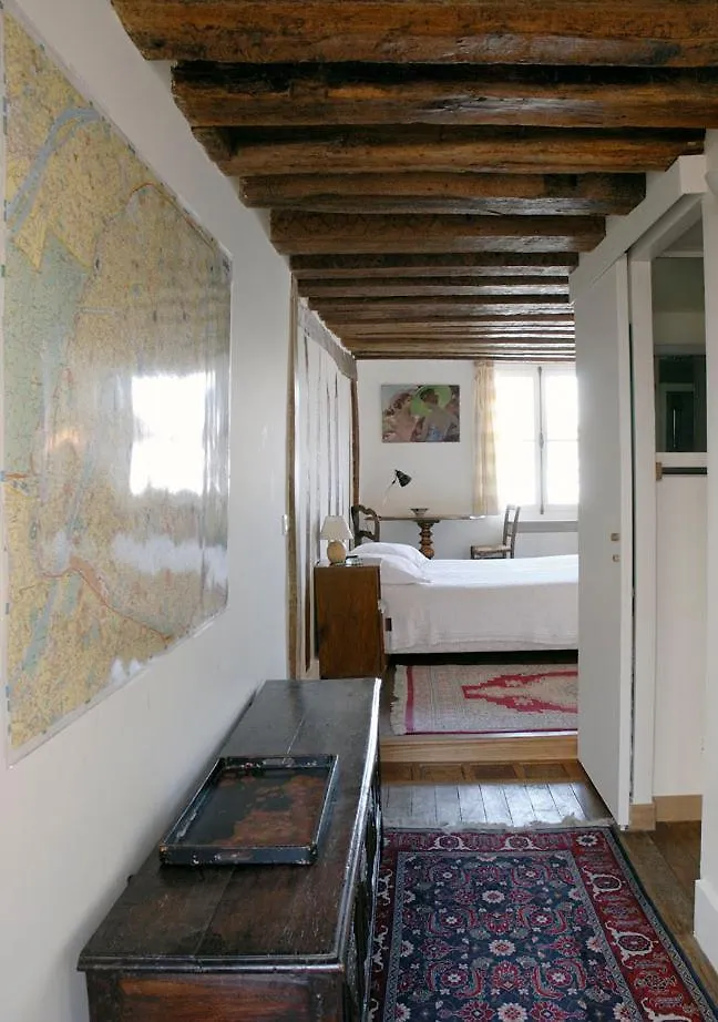 Nest In Paris Apartment 0*,